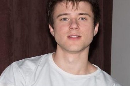 Alec Benjamin
