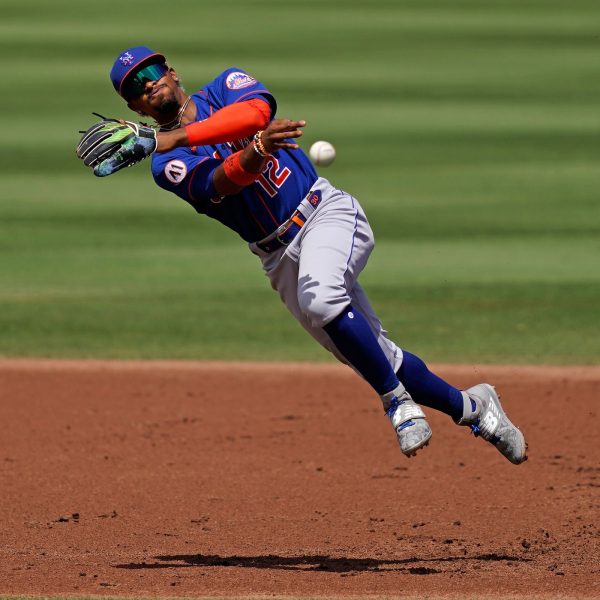Francisco Lindor playing baseball