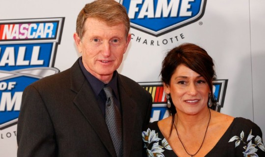 Bill Elliott with his wife, Cindy Elliott