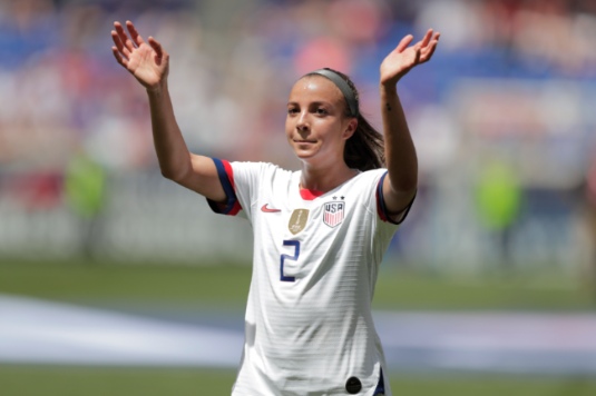 MLB Player, Dansby Swanson and U.S. Women's Soccer Player, Mallory Photo  d'actualité - Getty Images