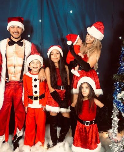 Solage Ortiz with her family