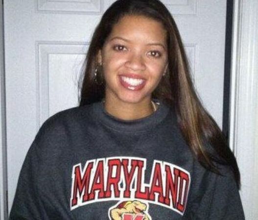 Vernon Davis's partner, Kayla Sortor