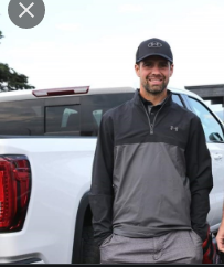 Dan Hamhuis with the car