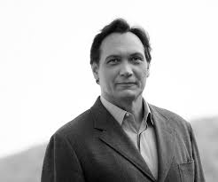 Jimmy Smits in a frame