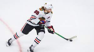 Patrick Kane skating