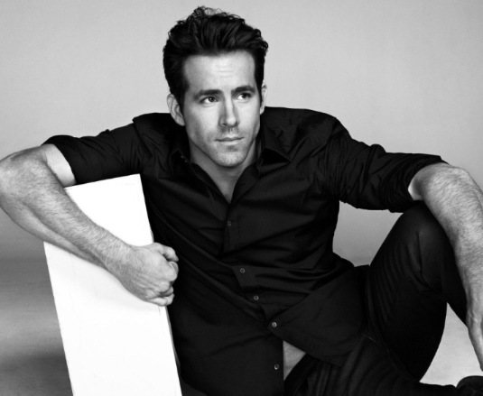 Ryan Reynolds, Canadian actor