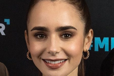 Lily Collins