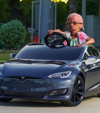 Adalia Rose