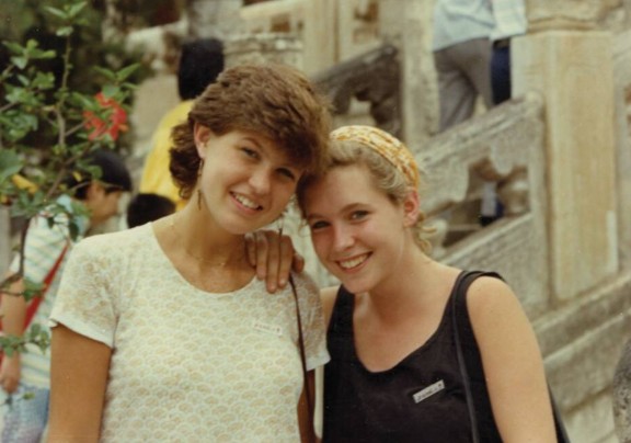 Connie Britton with her sister, Cynthia Womack