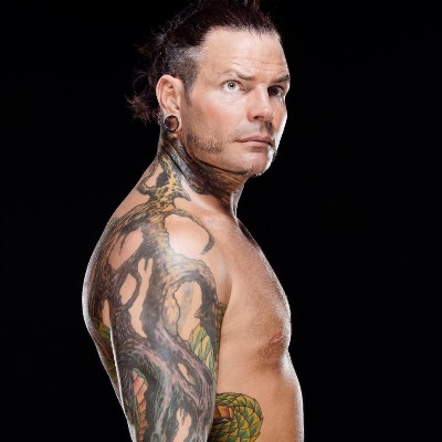 Is Jeff Hardy still married? Bio, Age, Brother, NetWorth 2022, Wife ...