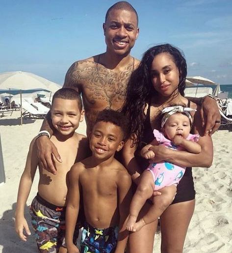 Journey Thomas with her family
