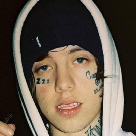 What is the Age of Lil Xan? Bio, Mother, Net Worth 2021, Girlfriend, Height What is the Age of Lil Xan? Bio, Mother, Net Worth 2021, Girlfriend, Height