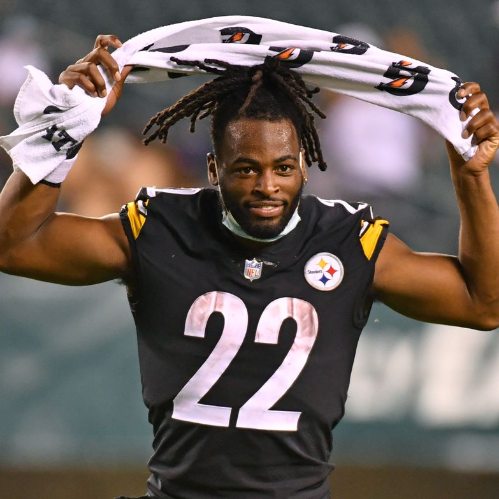 Najee Harris in football drees