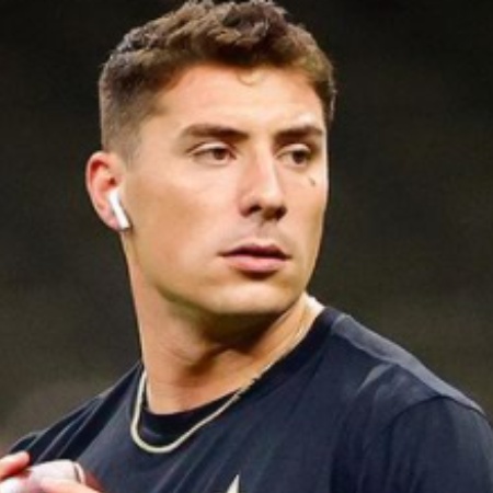 Is Ian Book in a Relationship? Bio, Age, NetWorth2022, Contracts, Height, Is Ian Book in a Relationship? Bio, Age, NetWorth2022, Contracts, Height,