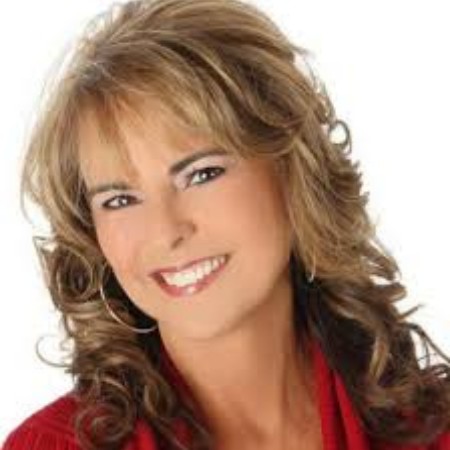 The Age of Pam Cline, Bio, Nationality, Husband, Daughter, Relator The Age of Pam Cline, Bio, Nationality, Husband, Daughter, Relator