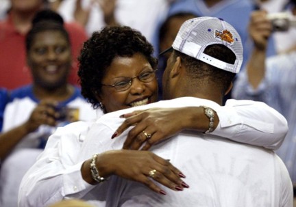Shelden Williams hugging his mother