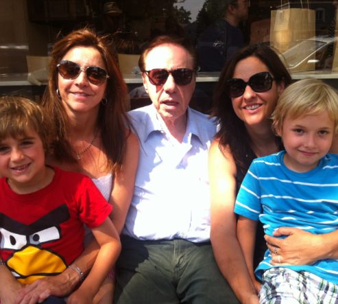 Childhood picture of Sashy Bogdanovich with her family