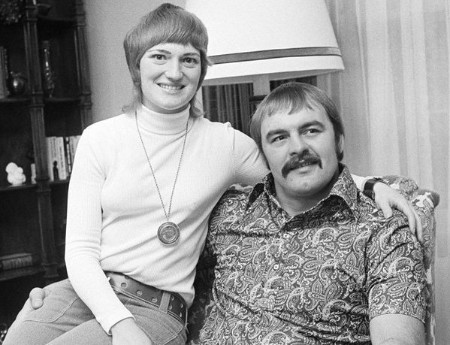 Dick Butkuss Wife Helen Essenberg Bio, Nationality, Net Worth2022, Child hq nude picture