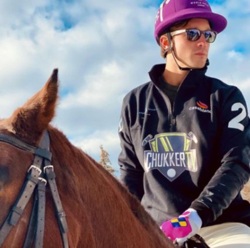 Jacob Busch picture in horse