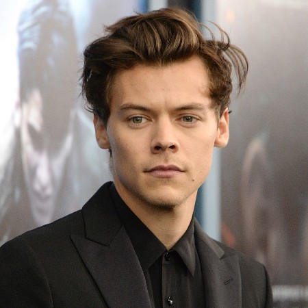 What is Harry Styles’s Age? Bio, Family, Net Worth 2022, Girlfriend, Height