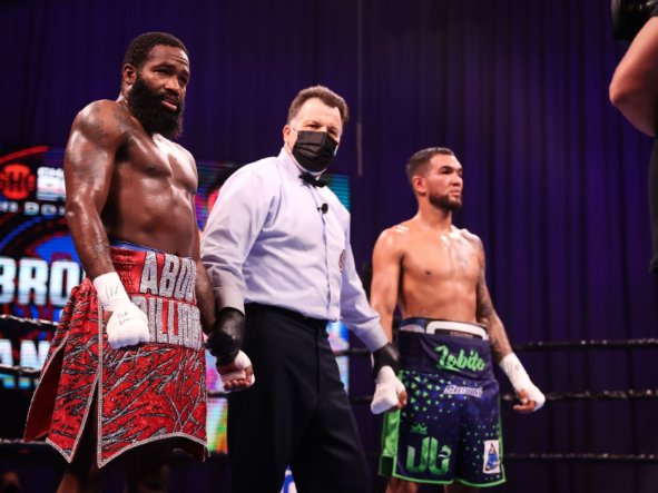 Adrien Broner picture in boxing ring