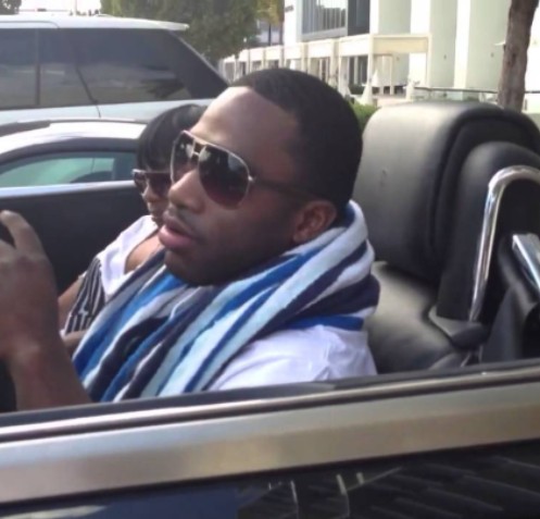 Adrien Broner spotted in car