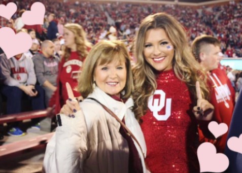 Shelby Miller with her sister and mother