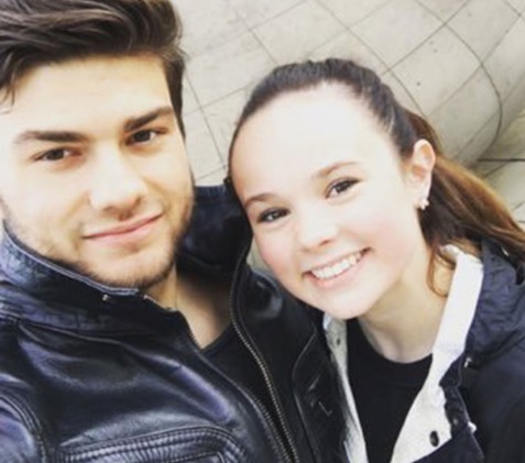 Mariah Bell picture with boyfriend