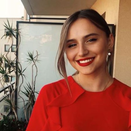 Does Charlotte Sine have a Boyfriend? Bio | Age 2023 and Father | Height in Inches Does Charlotte Sine have a Boyfriend? Bio | Age 2023 and Father | Height in Inches