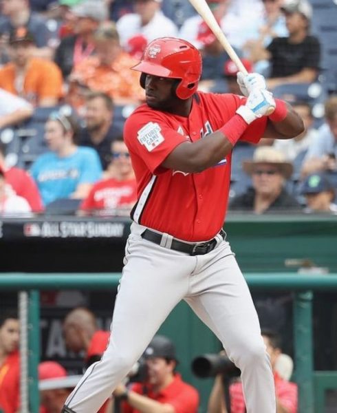 Yordan Alvarez during his game