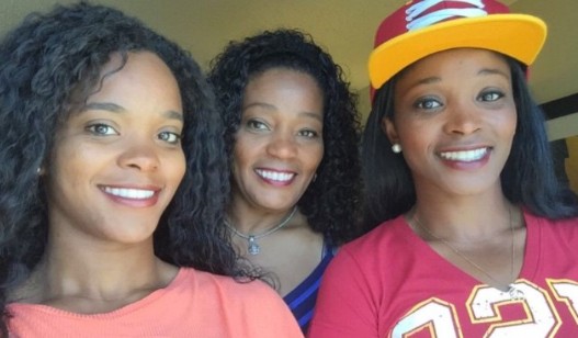 Loreal Smith Sarkisian with her mother and sister 