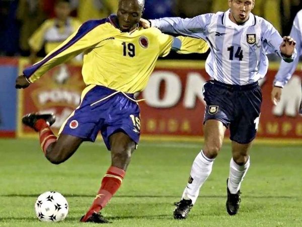 Freddy Rincon during his game