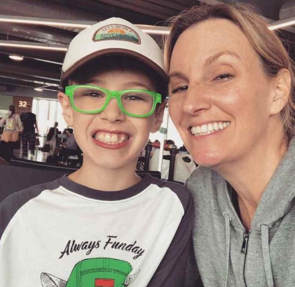 Dara Kravitz with her son