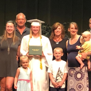 Lauren Barnett with her family