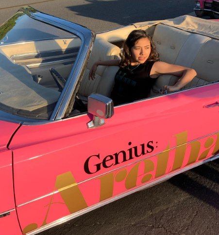 Xochitl Gomez in her car