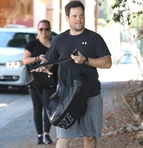 Mike Comrie spotted in front of the car