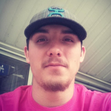 Age of Josh McKee, Bio, Family, Net Worth, Single, Ex-Wife, Children Age of Josh McKee, Bio, Family, Net Worth, Single, Ex-Wife, Children