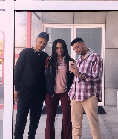 Erica Dickerson with Friends