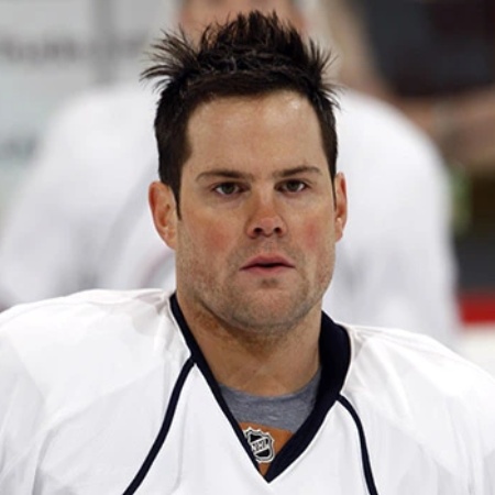 Wife of Mike Comrie, Bio, Age, Net Worth 2022, Divorce, Son, Height Wife of Mike Comrie, Bio, Age, Net Worth 2022, Divorce, Son, Height