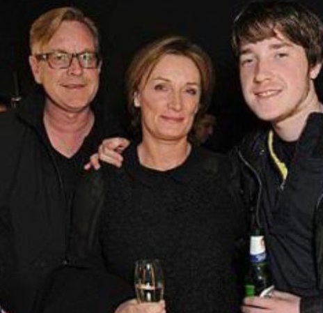 Gráinne Mullan with her son and husband