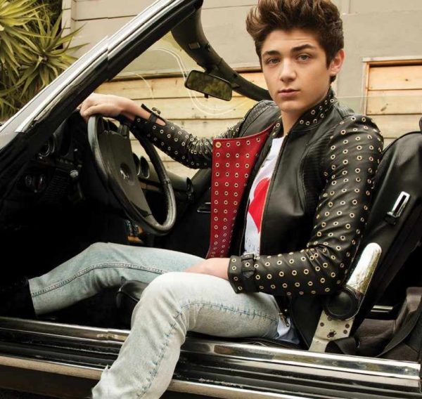 Real Name of Asher Angel, Bio, Age, Net Worth 2023, Girlfriend,