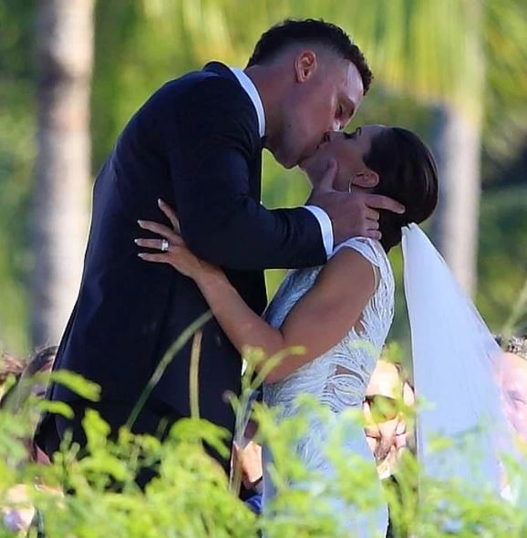 Wedding photo of Samantha Bracksieck
