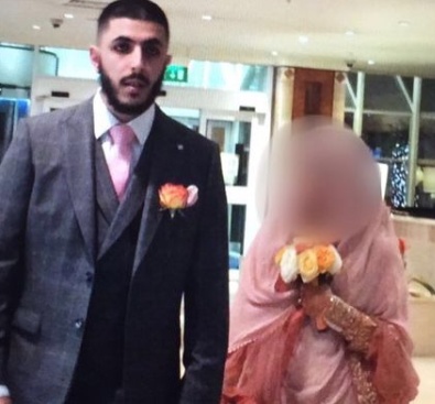 Ali Dawah spotted in his wedding outfit with his wife