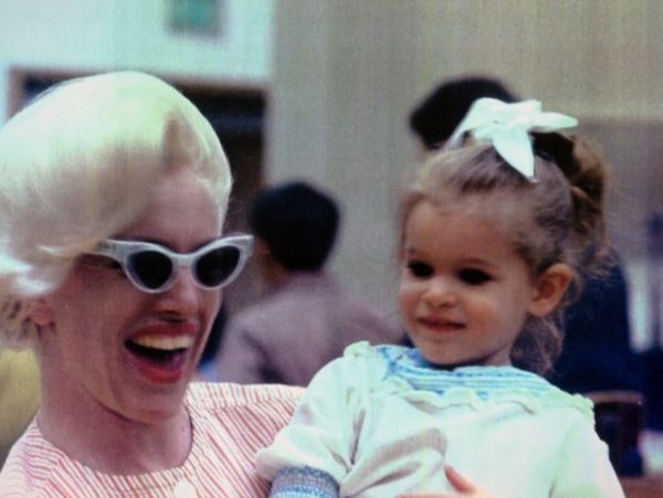 Carol Kaye with her daughter