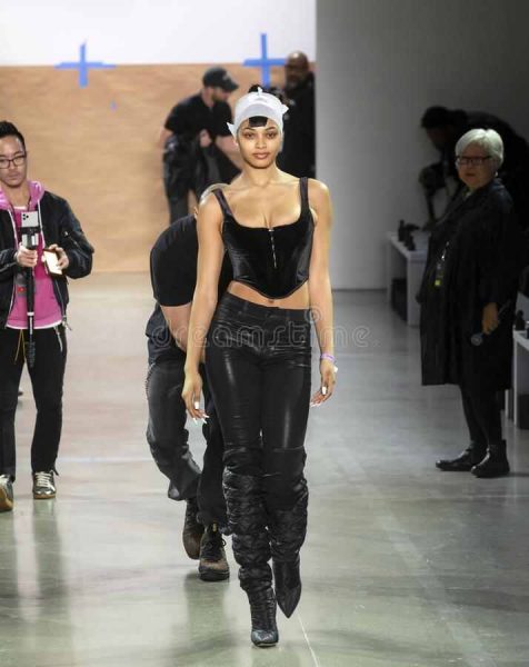 Danielle Herrington catwalkimg at LaQuan Smith 2020 Fall Winter Runway Show