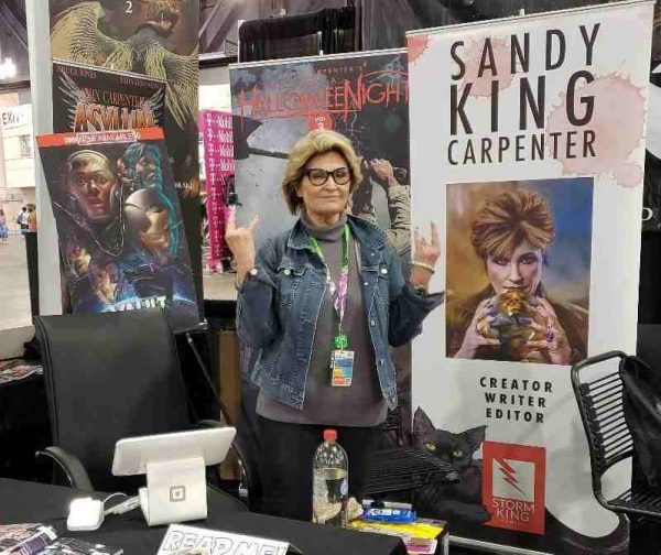 Sandy Kingat her set