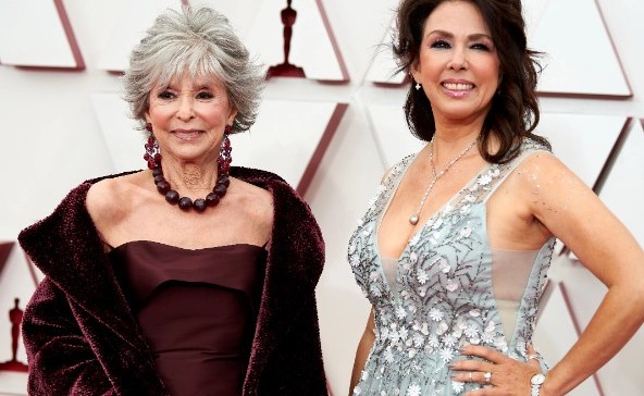 Rita Moreno with her daughter