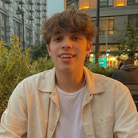 Net Worth of Nicolas Sturniolo, Bio, Age, Single, Gay, Height, Tattoo Net Worth of Nicolas Sturniolo, Bio, Age, Single, Gay, Height, Tattoo