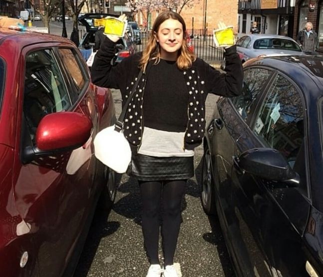 Net Worth of Georgia Groome, Bio, Age, Boyfriend, Child, Height