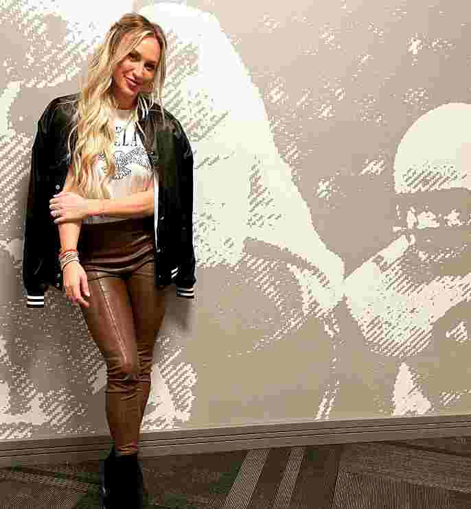 Age of Emily Wilkinson, Bio, College, Husband, Net Worth, Height